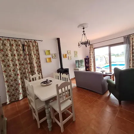 Adelfas Chaparrillo Chalet