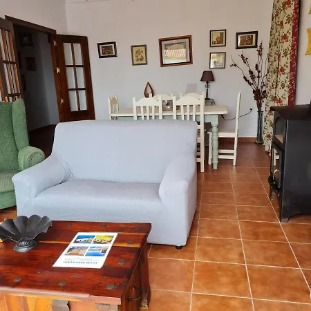Chalet Adelfas Chaparrillo